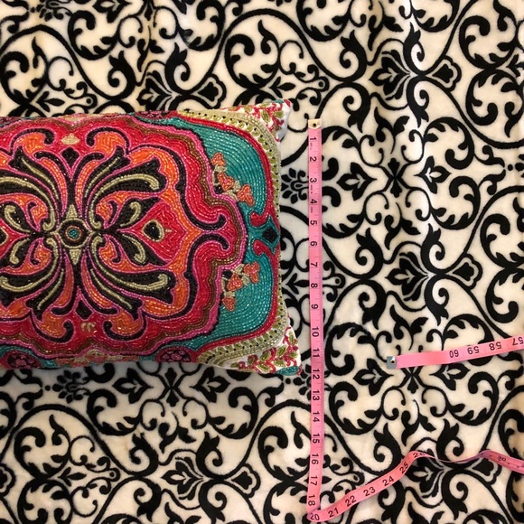 💓💓💓Colorful beaded pillow💓💓💓 - Picture 5 of 5